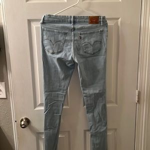 Levi’s 711 skinny